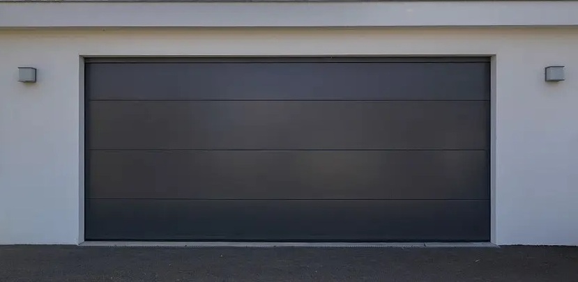 Uși Secționale Rezidențiale